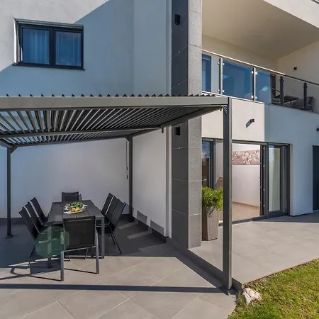 Villa Noa Castellier *