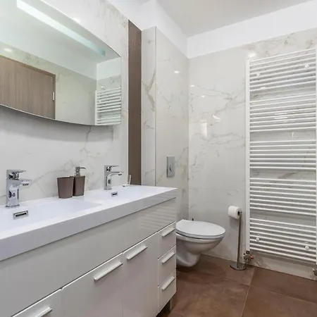 Noa Castellier Villa Kaštelir