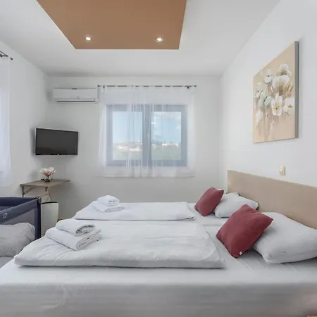 Noa Castellier Villa
